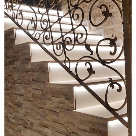 Elania Residence Târgu Jiu Εξωτερικό φωτογραφία