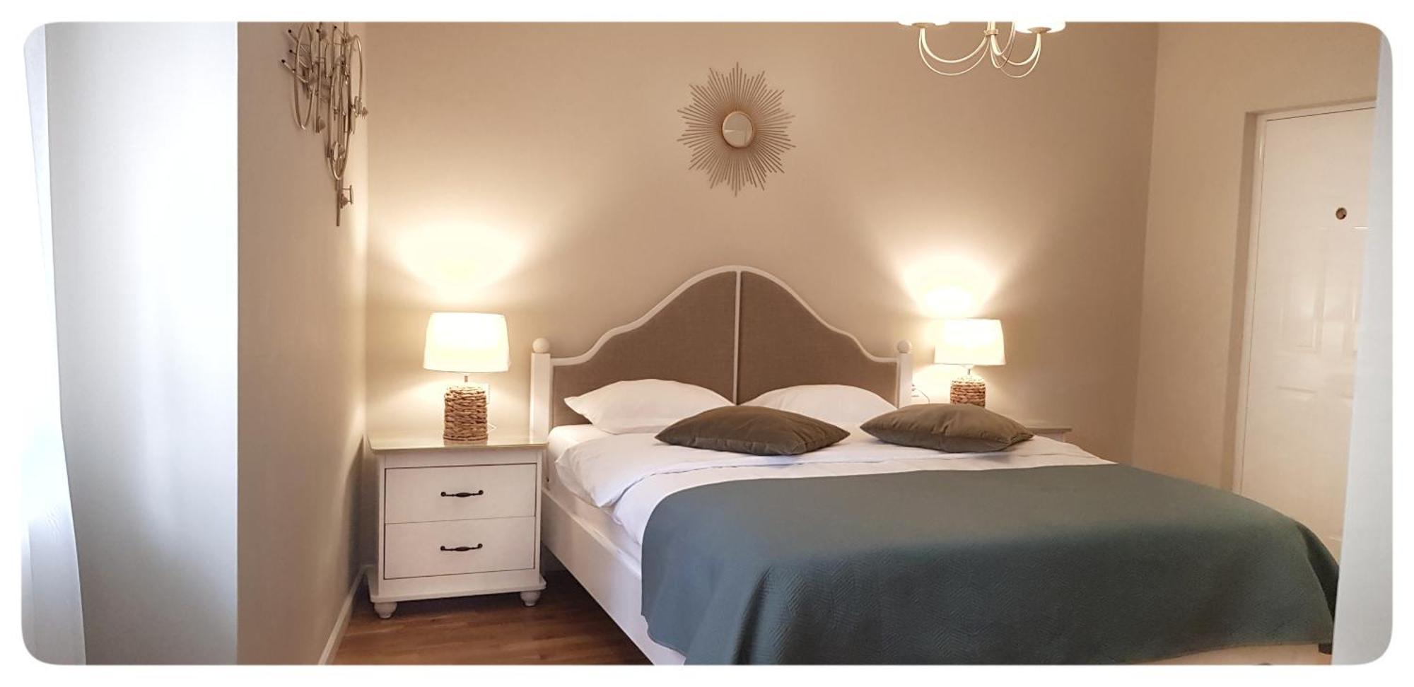 Elania Residence Târgu Jiu Εξωτερικό φωτογραφία
